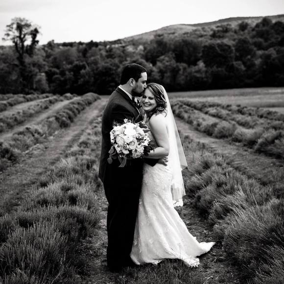 Meet your Posher, Alexis - Picture 1 of 1